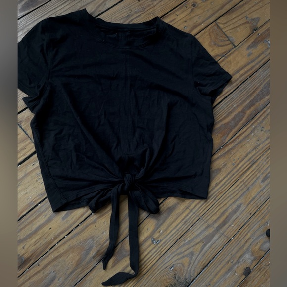 lululemon cotton cates tee tie front black size XS FLASH SALE - Picture 3 of 3